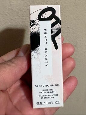 Fenty Beauty Gloss Bomb Oil - Luminizing Lip Oil RAZZBERRY JAMZ 04 Brand New.